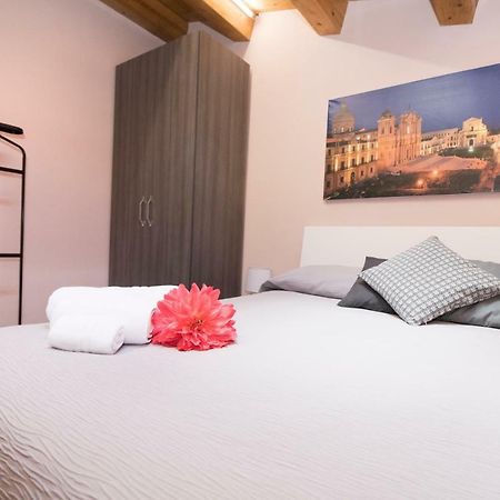 Casa Malacla B&B Noto Luaran gambar